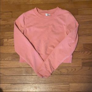 Pink Cropped H&M shirt